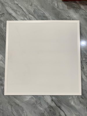 Pannel Trần 600x600