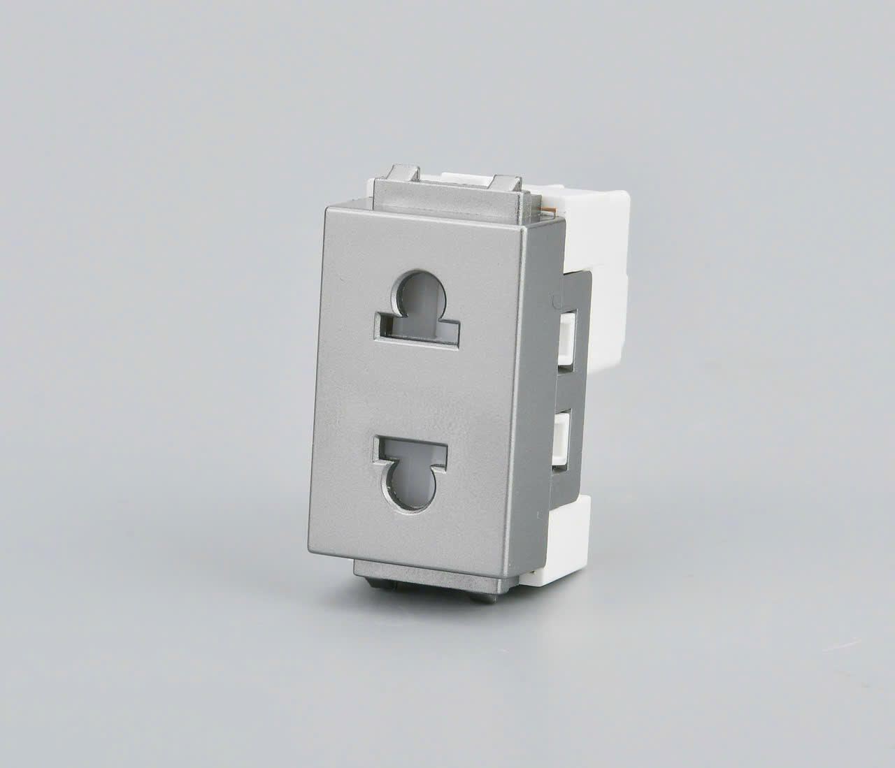 ổ Cắm 2c Cao Cấp Iso 9001:2015