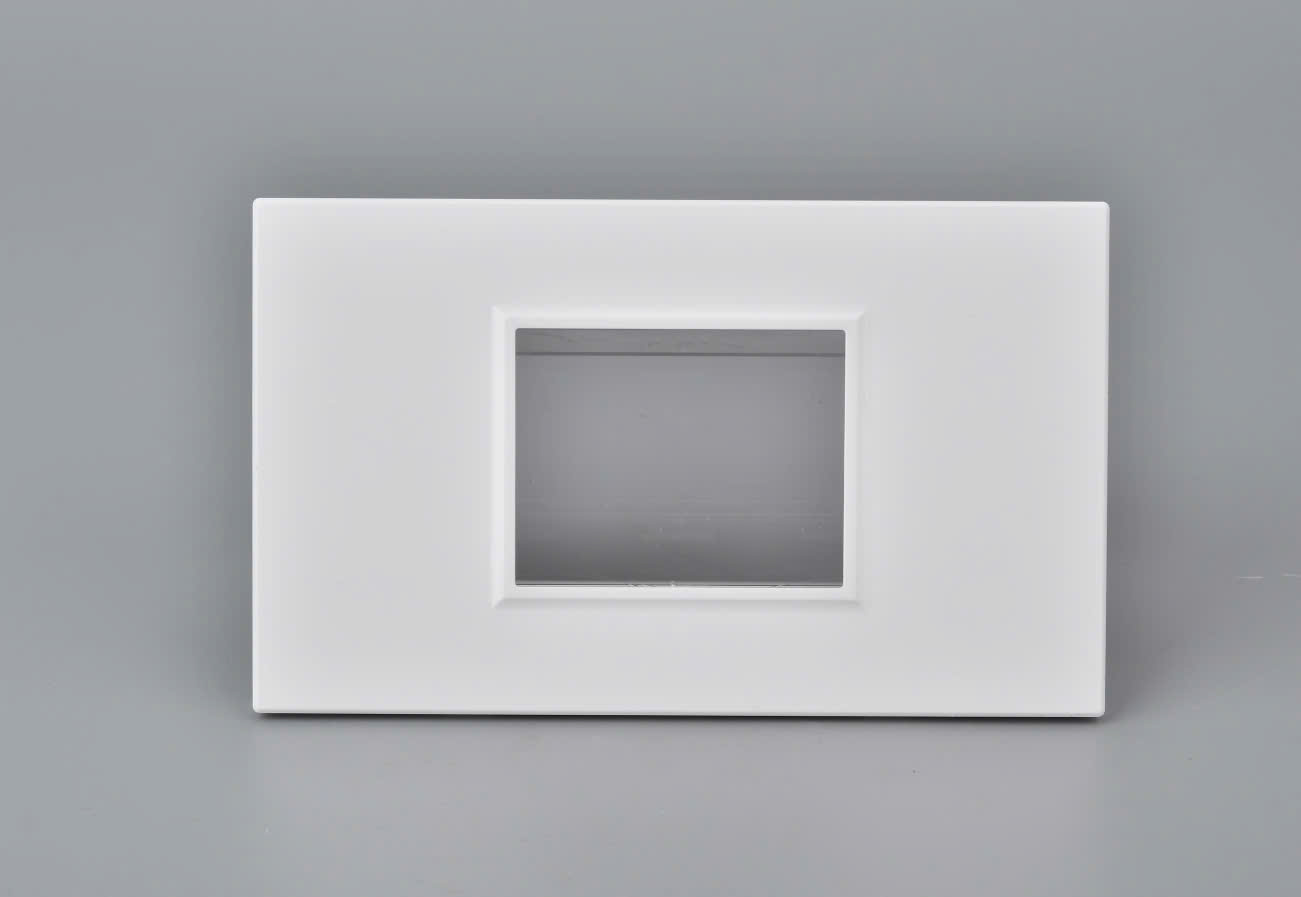 Mặt 2 Lỗ Cỡ S Màu Trắng Ma35 Iso 9001:2015
